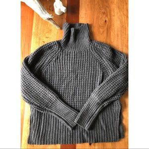 Everlane Wool Waffle Knit Turtleneck : Gray